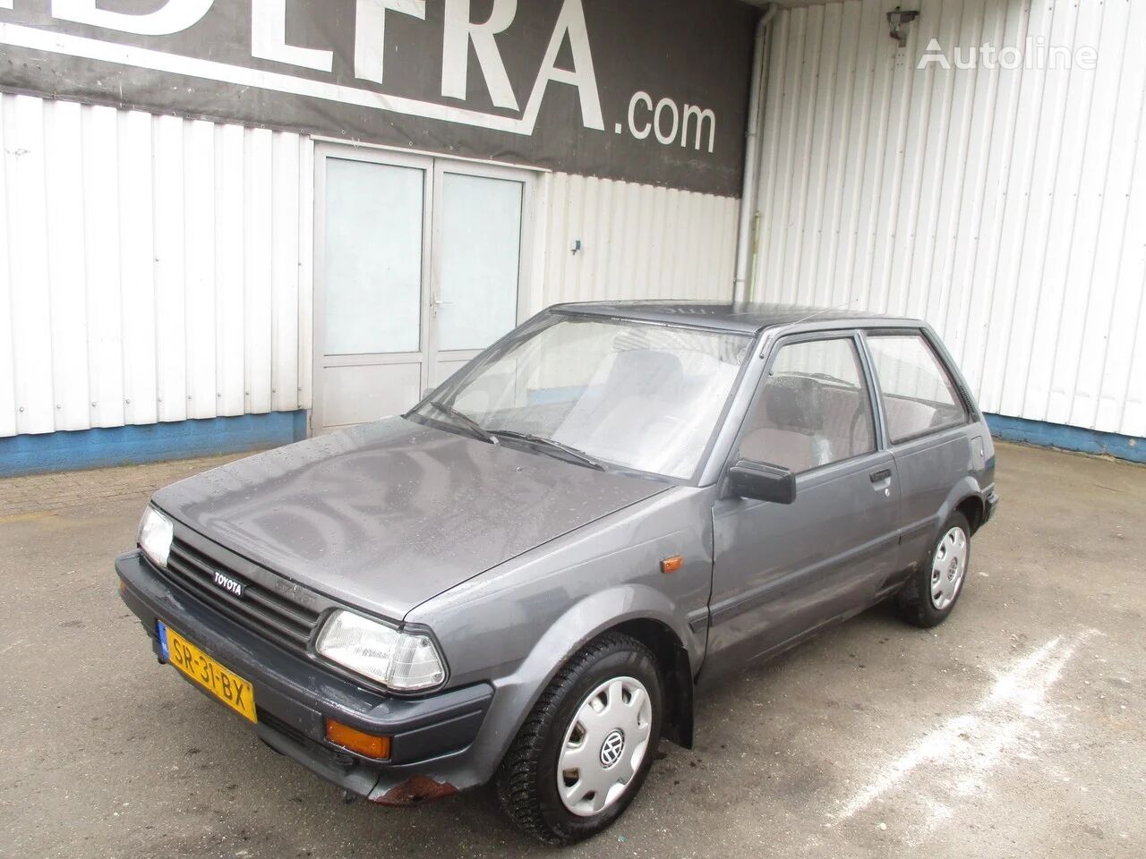 Toyota Starlet 1.0 XL 12 Valve hatchback