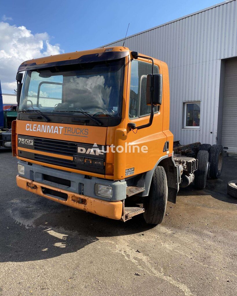 DAF CF75.250 chassis truck
