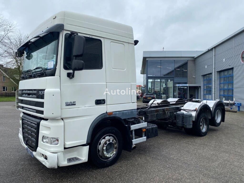 DAF XF105-460 / INTARDER / PTO / BOOGIE / PARKCOOL / AIRCO / AUTOMAT chassis truck
