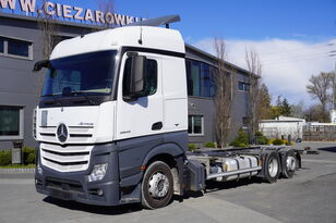Mercedes-Benz Actros 2542 Low Deck BDF / 6×2 / E6 / steering axle chassis truck