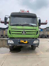 Mercedes-Benz dump truck