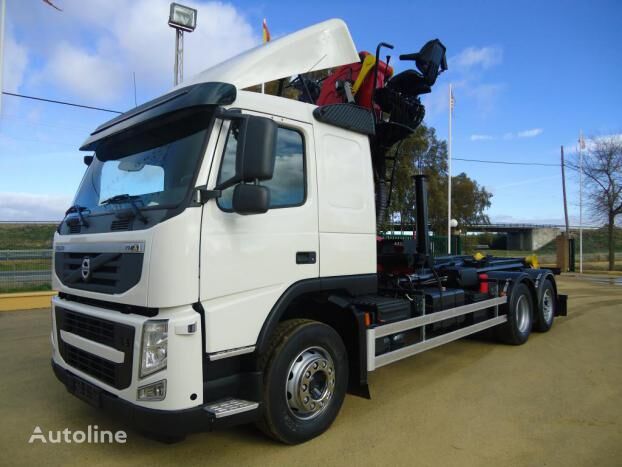 Volvo FMX 370 hook lift truck