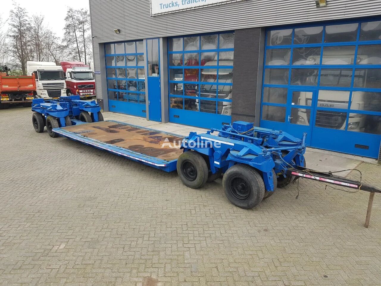 Nooteboom Removable front and rear Steel suspension low loader trailer