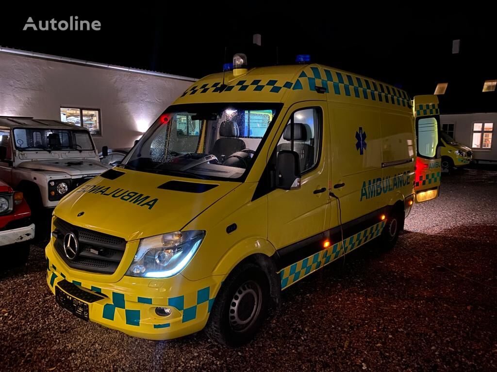 Mercedes-Benz 316 ambulance
