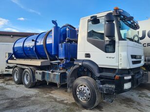 IVECO Trakker 260T 450 6x6 vacuum truck