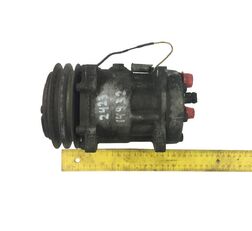 Volvo FL (01.00-) 1071995 AC compressor for Volvo FL, FL6, FL7, FL10, FL12, FS718 (1985-2005) truck tractor