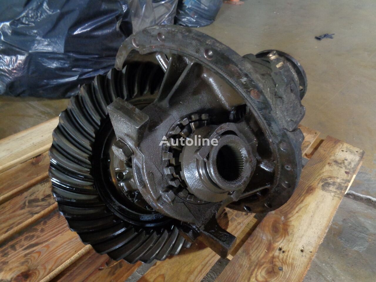 Volvo RSS1344B differential for Volvo FH12 truck