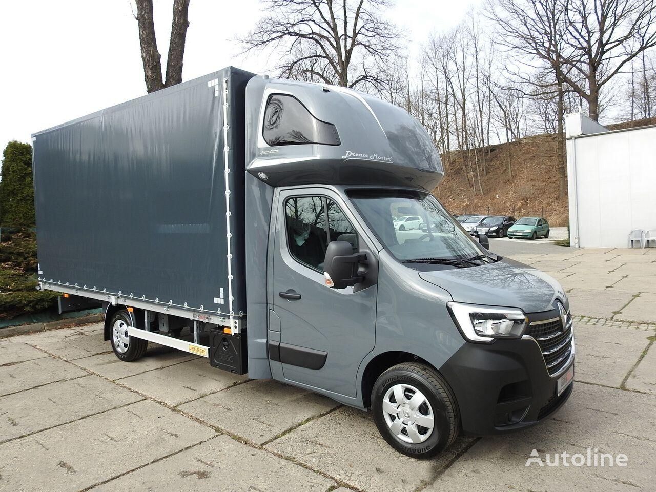 new Renault MASTER	P+P tilt truck